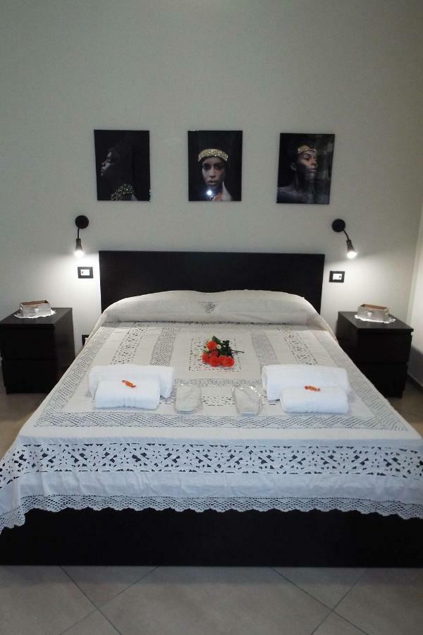 Cefalu Studio Room And Apartments Exterior photo